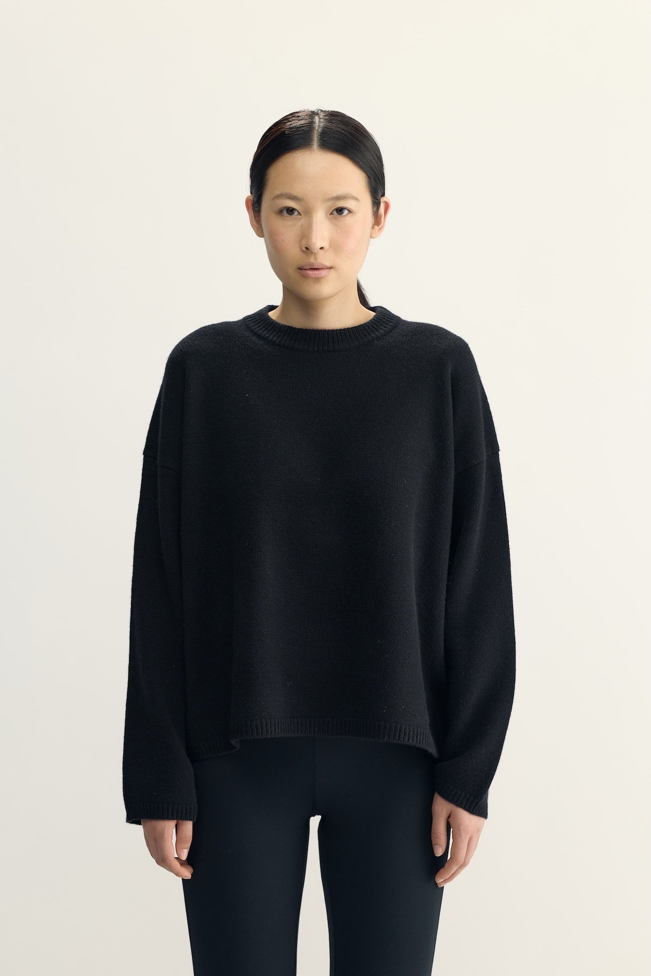 BLANCE KNIT CREWNECK - black