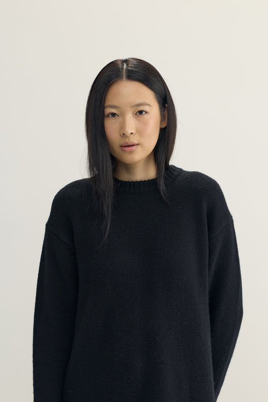 ALETTE KNIT LONG CREWNECK - black
