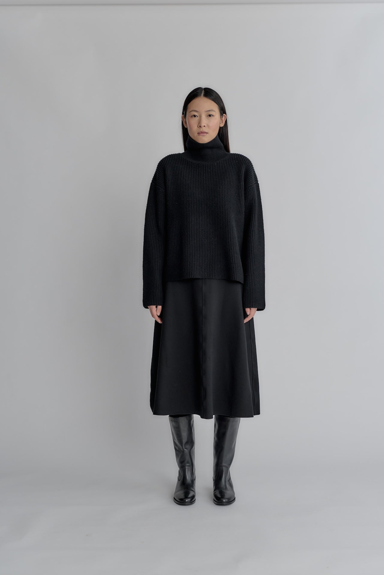 INES KNIT HIGH COLLAR - black