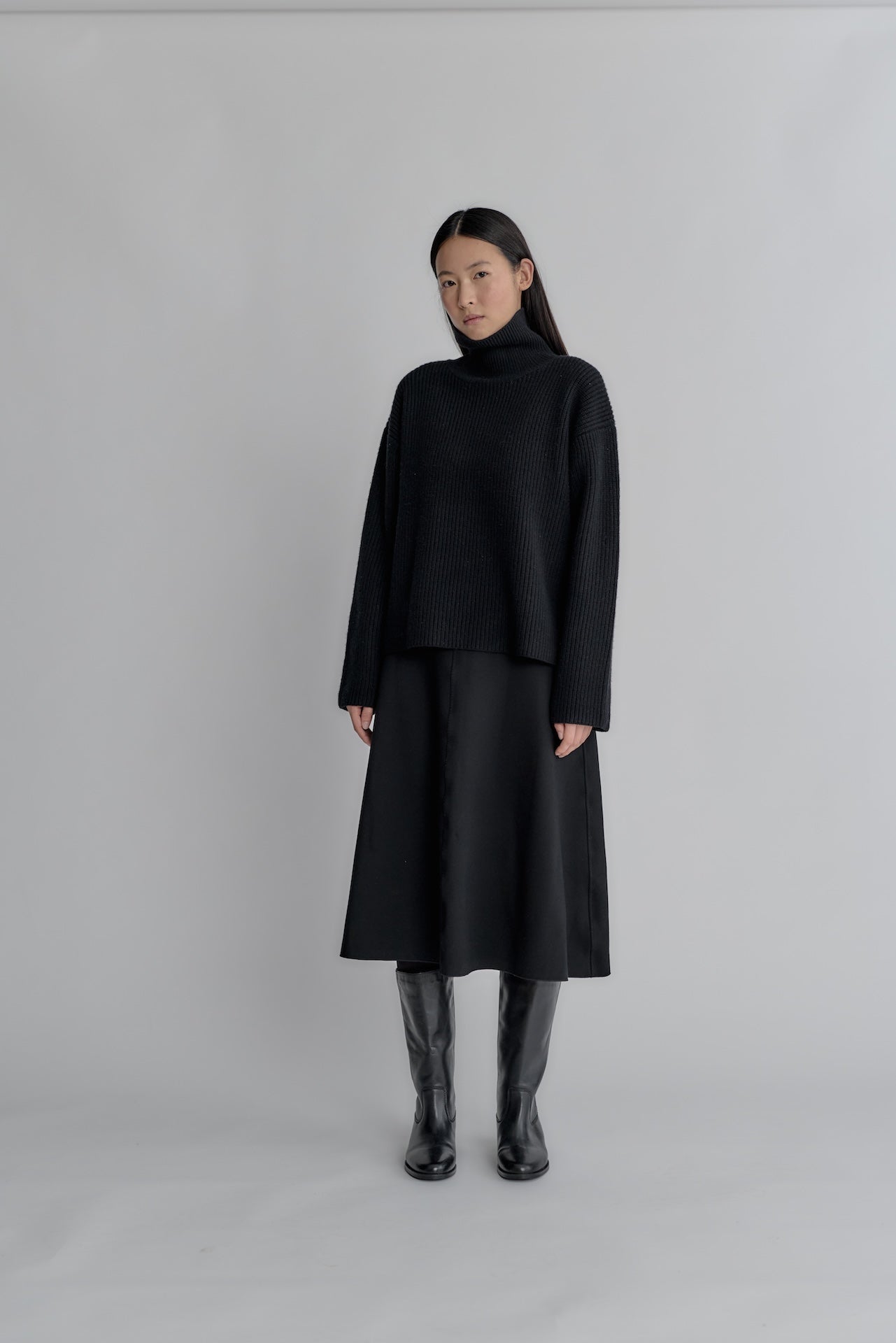 INES KNIT HIGH COLLAR - black
