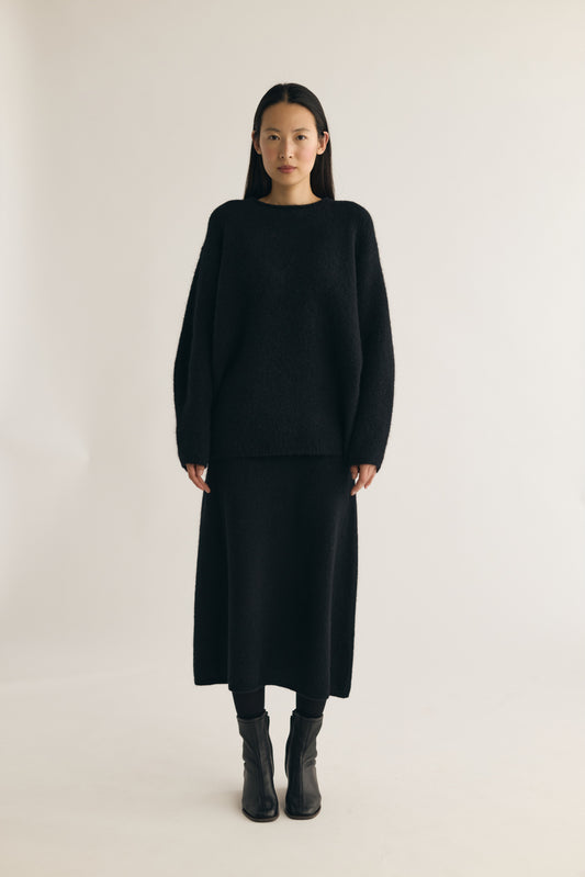 VIVIENNE OVERSIZED KNITTED CREWNECK